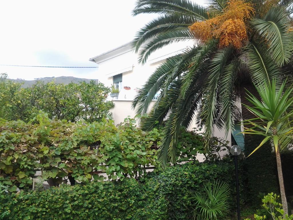 Hotel Piccolo Eden Nervi Luaran gambar