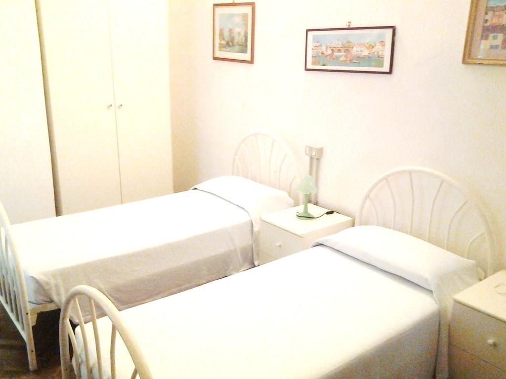 Hotel Piccolo Eden Nervi Bilik gambar