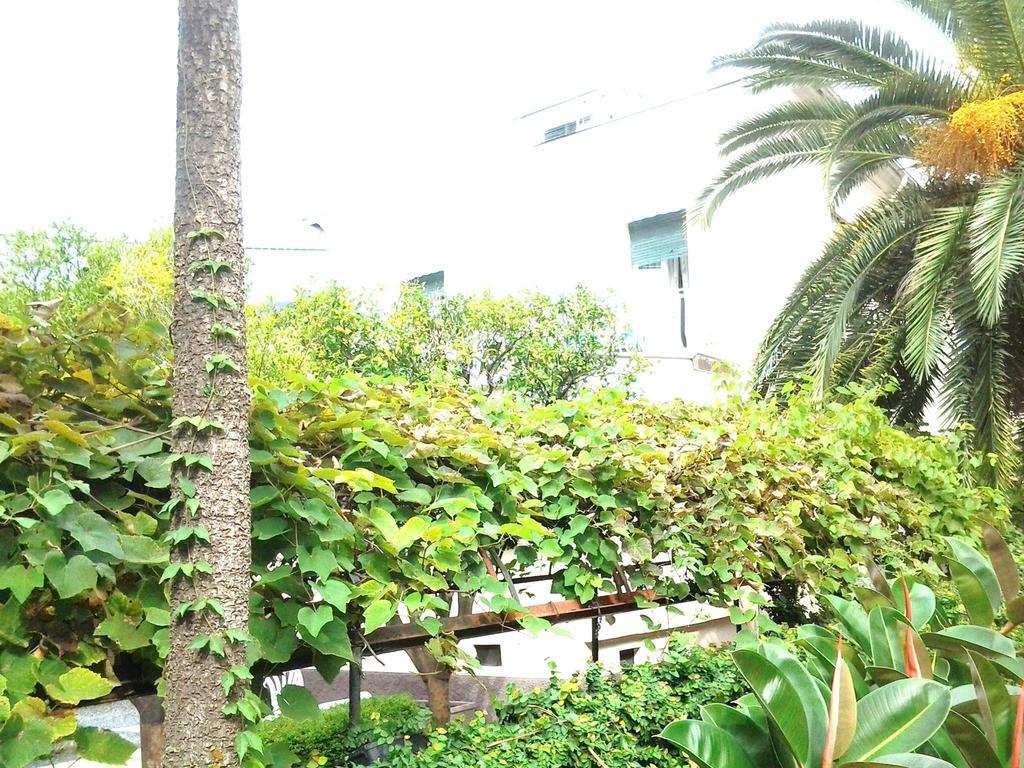 Hotel Piccolo Eden Nervi Luaran gambar